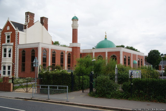 Parents withdraw students from Exeter mosque visit over ‘terrorism fears’