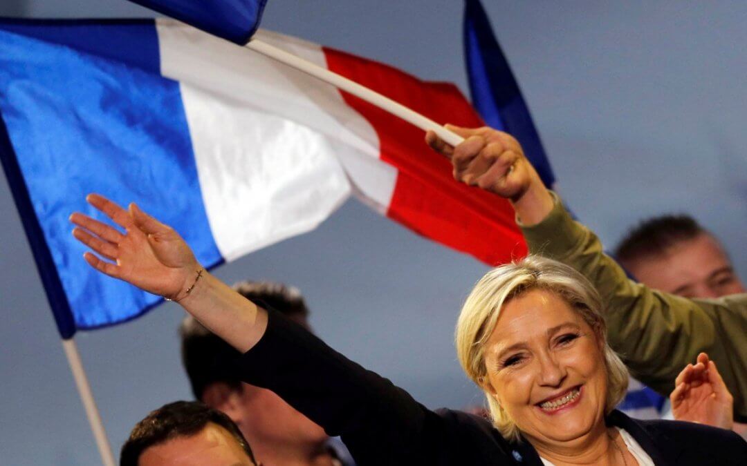 Euro is a ‘knife in the ribs’ of the French says Le Pen