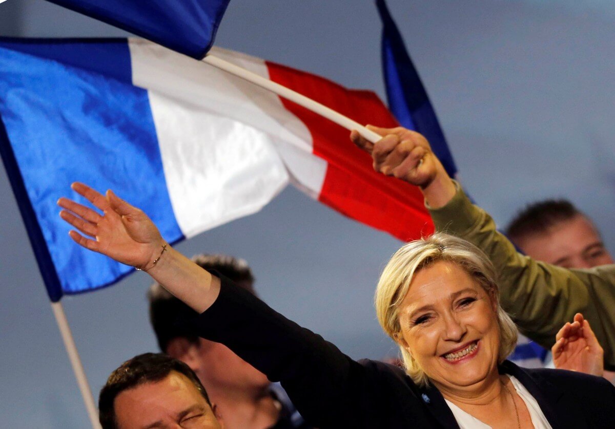 Euro is a ‘knife in the ribs’ of the French says Le Pen