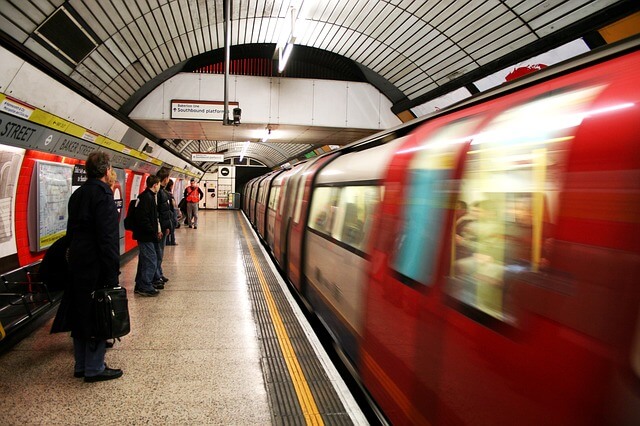 Muslim mother told to ‘go back to Syria’ in front of her child on London Underground