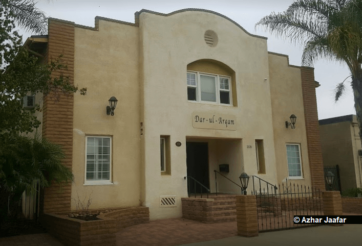 Poway synagogue shooting: suspect John T Earnest linked to mosque arson last month