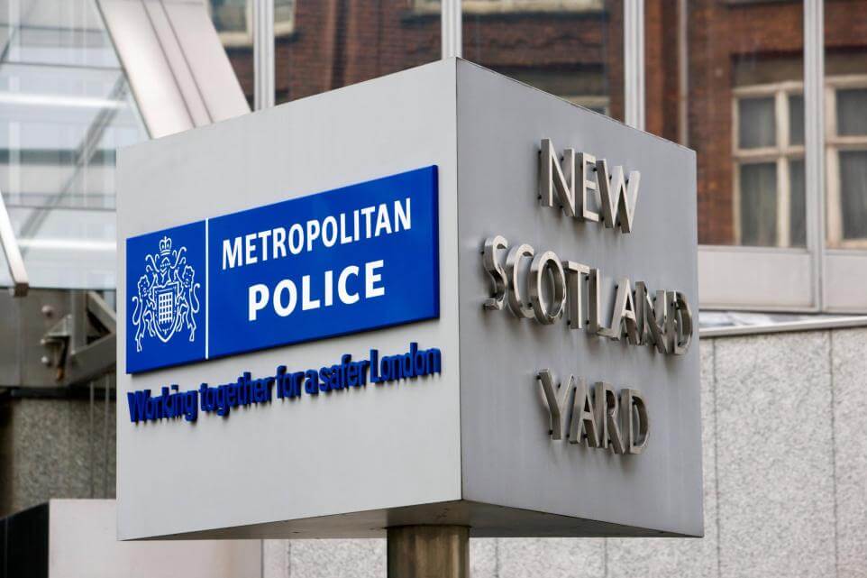 Muslim group criticises `unchecked racism´ found by Casey review of Met Police